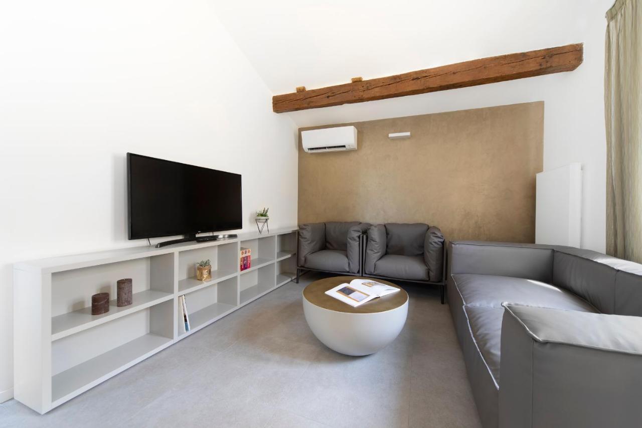 Ur-Nest Indipendenza Bolonha Exterior foto